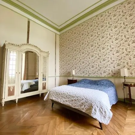 La Chambre Verte - Chateau De La Chauveliere * Joue-sur-Erdre
